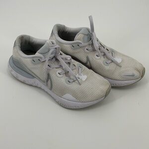 Nike Renew Shoes Size 8.5